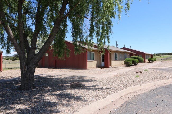 Apartments For Rent Santa Rosa, NM - Cinnamon Ridge Apartments
