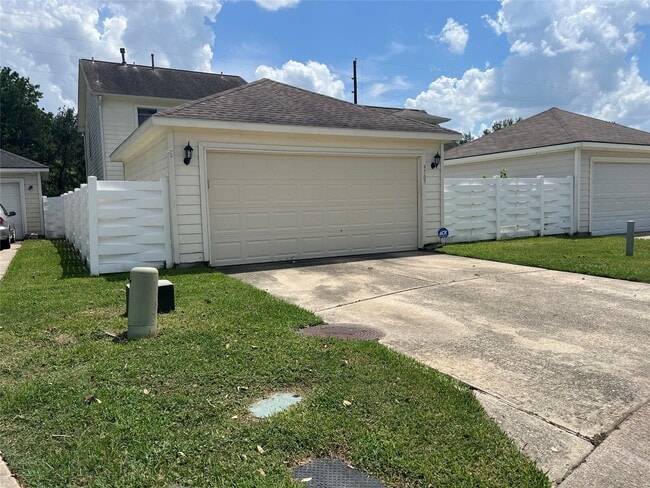 Photo - 9707 Farrell Dr