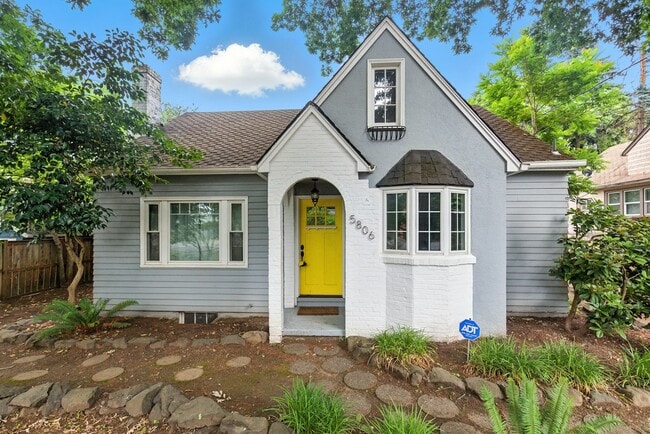 Photo - 5806 NE 60th Ave