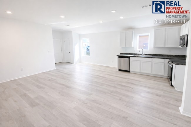 Photo - 10808 Mason Dr