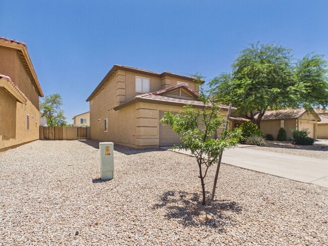 Photo - Spacious Heartland Ranch Beauty