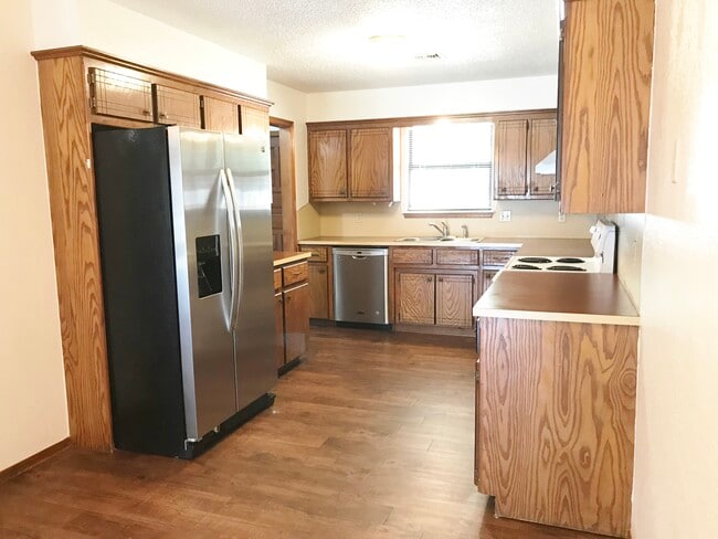 Cocina - 908 Elm St.