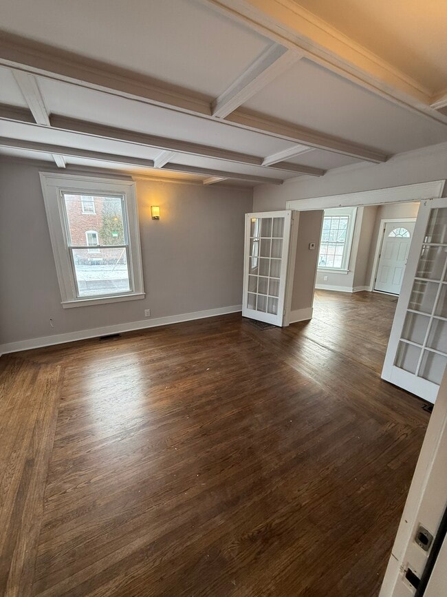 Photo - 184 Church St