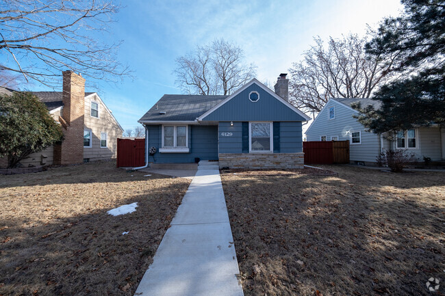 Building Photo - 6129 Queen Ave S Rental