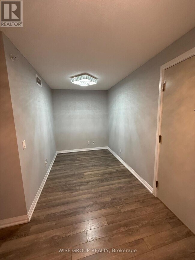 Photo - 30 Meadowglen Pl Unit 1403