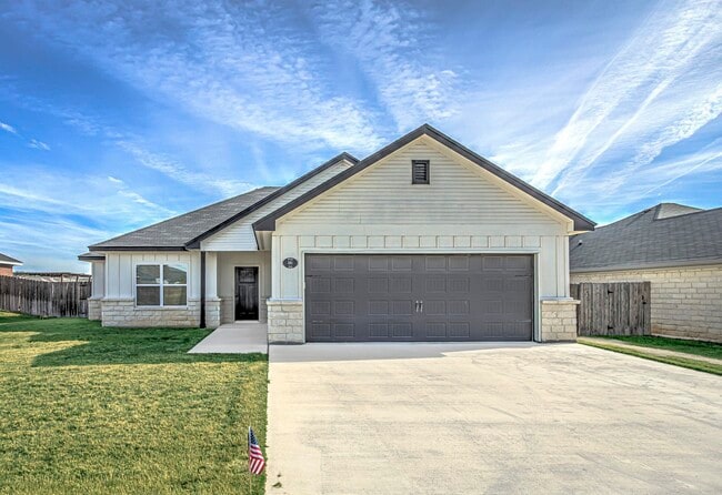 Building Photo - 141 Rylee Rd