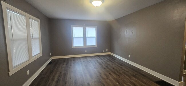 Photo - 1590 W. Waggoner-- 2 bed, 1 bath