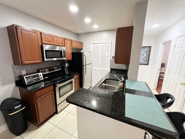 Photo - 4312 S Kirkman Rd