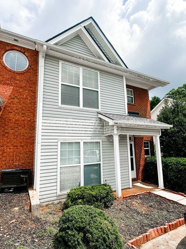 Building Photo - 19 Pearl Chambers Dr
