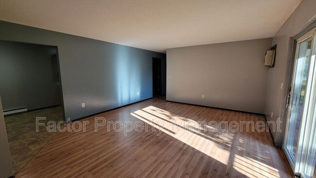 Photo - 418 Allan Ave Unit 7