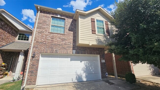 Photo - 17030 Amarose Dr