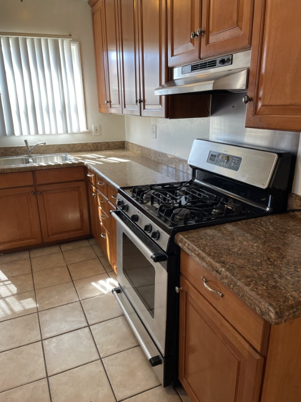 Photo - 14823 Longworth Ave