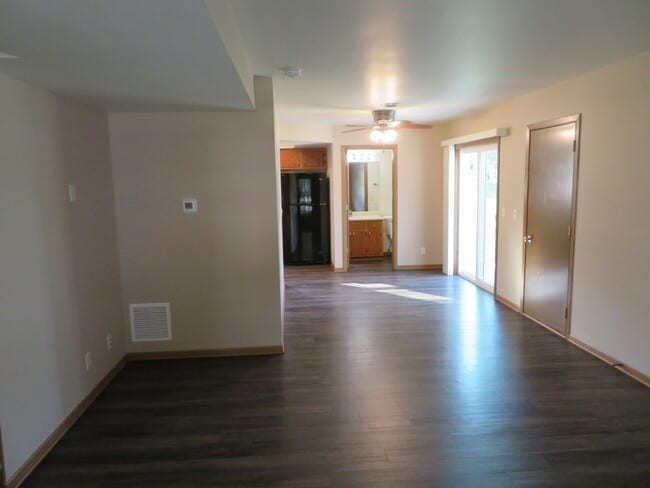 Photo - Harry Roethle Briarwood Duplex Unit 1605 Briarwood