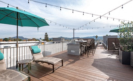 Photo - Vue at Laurel Canyon