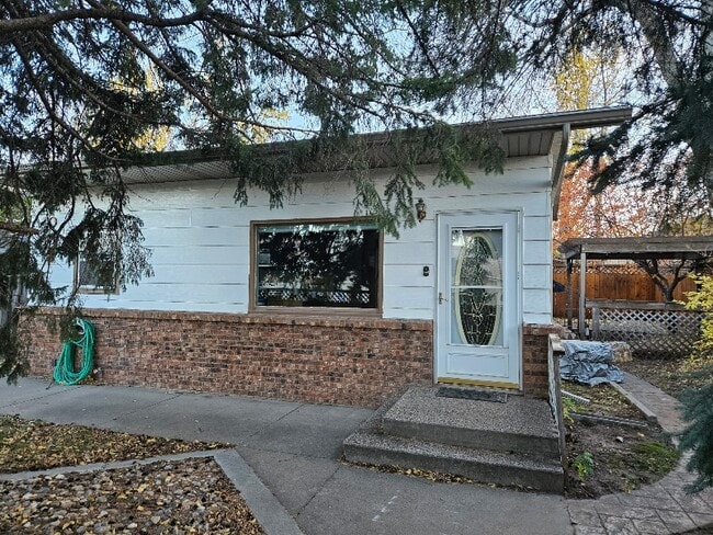 Photo - 2038 W Sherman St