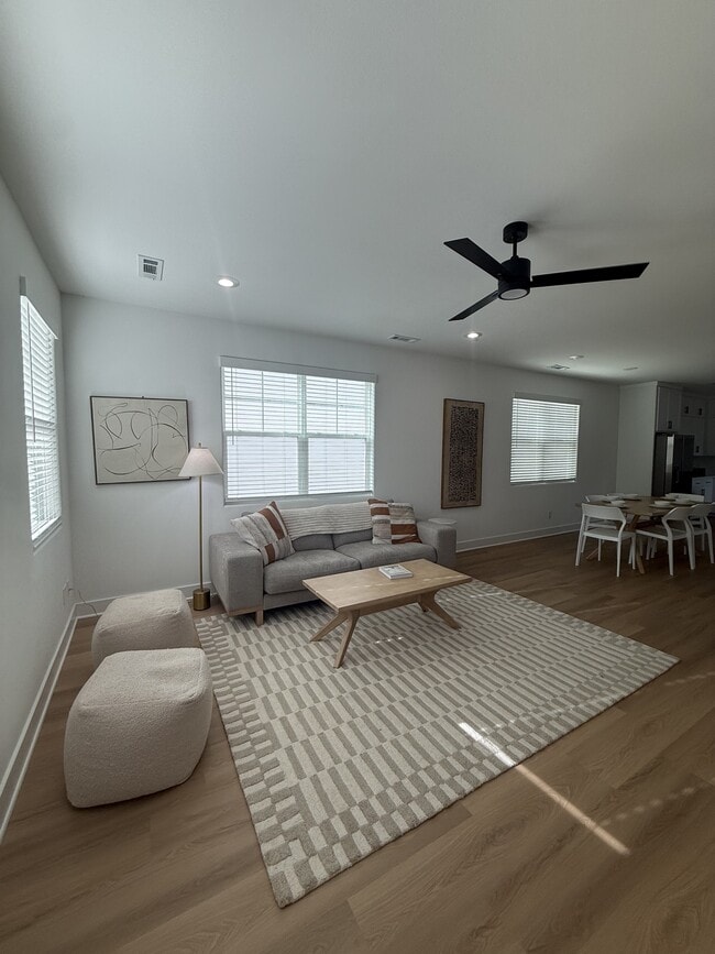 Photo - 1448 Dunn Ave