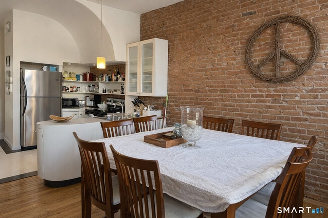 Photo - 58 Capitol Ave Unit 3