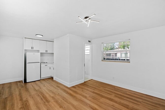 Photo - 1607 Hayes St Unidad 3