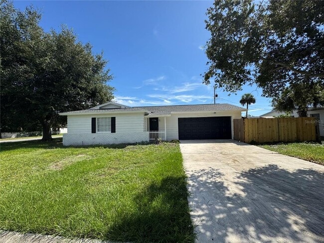 Photo - 1718 Palmer Ln