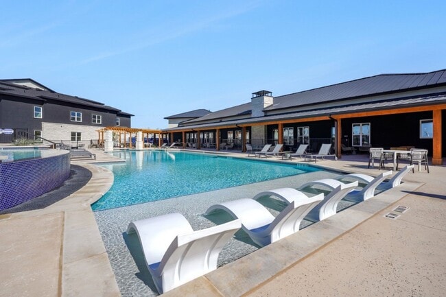 Building Photo - Hillside on Parmer Lane