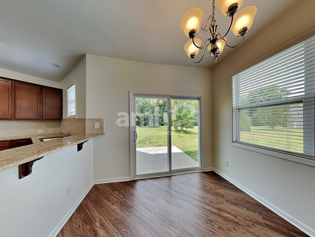 Photo - 2222 Kingstree Dr