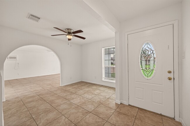 Photo - 6311 Tall Willow Dr