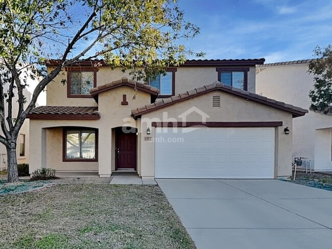 Building Photo - 1587 E Anastasia St