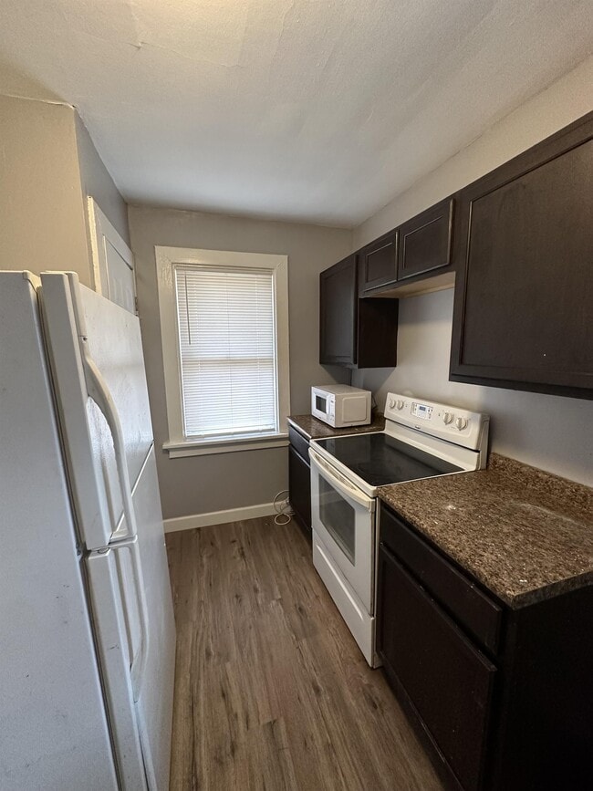 Photo - 8303 Braddock Dr