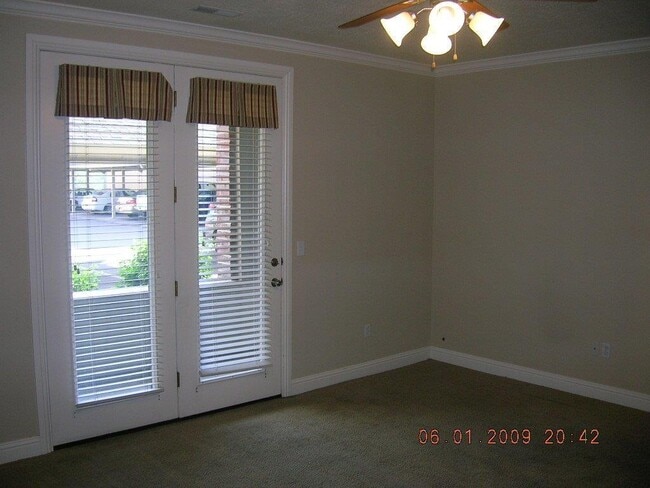 Photo - Great Condo with Tile & Granite