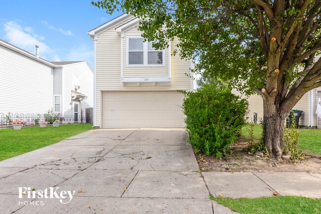 Building Photo - 1319 Freemont Ln