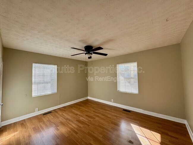 Photo - 519 Willow St