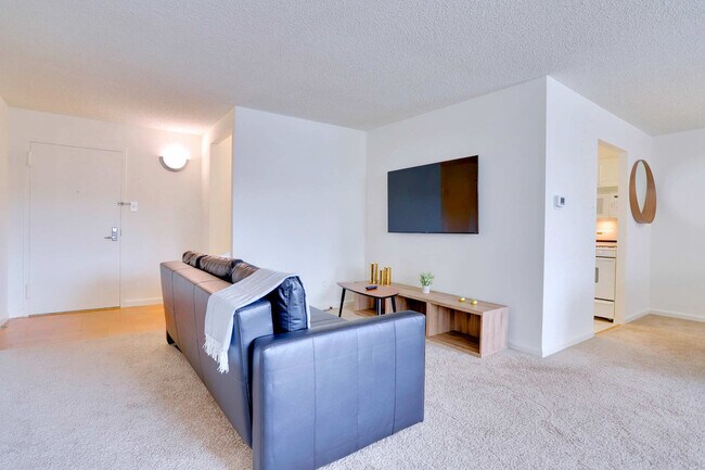 Photo - 320 23rd St S Unit FL10-ID1022525P