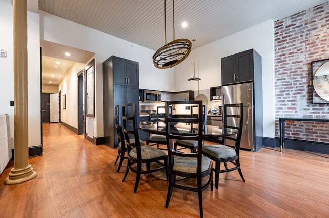 Photo - 1011 Canal St Unit SI FL3-ID1513939P