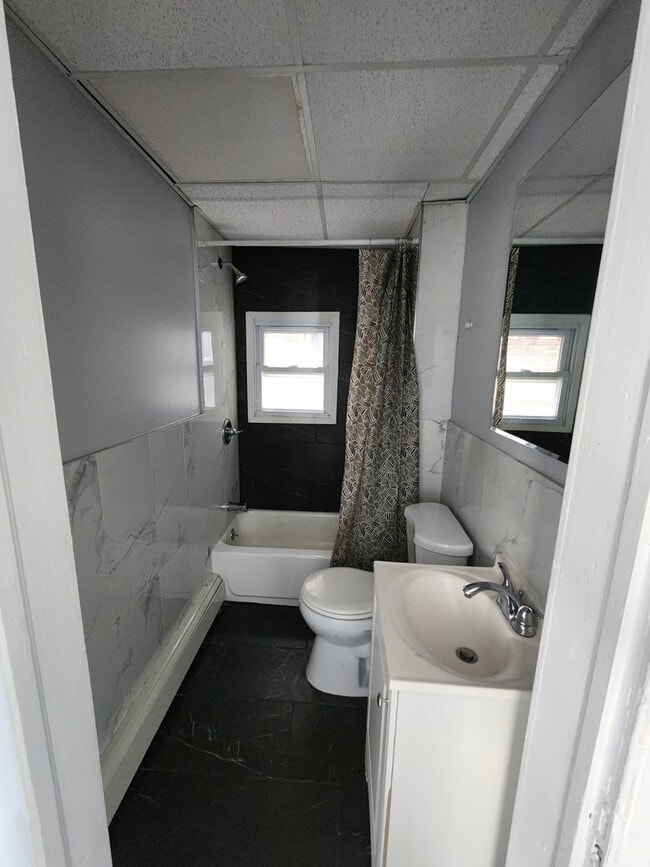 Photo - 119 Inslee Pl Unit 3