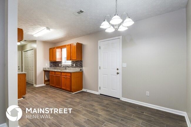 Photo - 8043 Trinity Park Dr