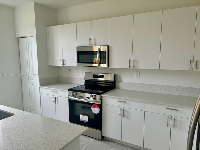 Photo - 28887 SW 162nd Ct