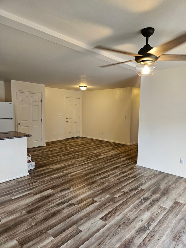 Photo - 2044 Ulei Pl Unit B