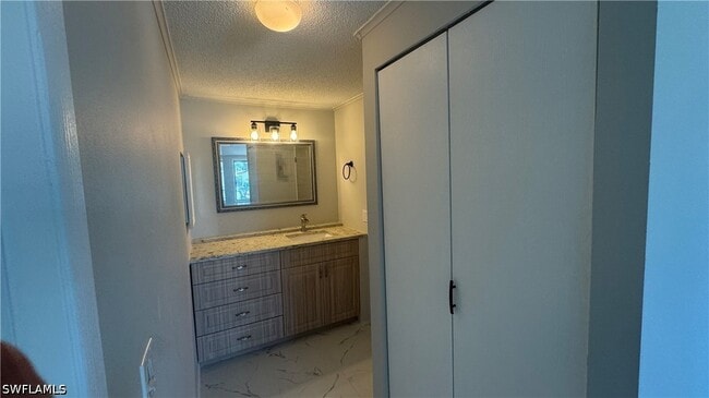 Building Photo - 5222 Treetops Dr