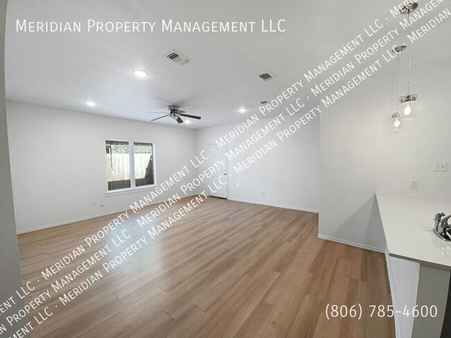 Building Photo - 5537 Itasca St Unit A Rental