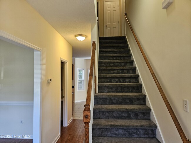 Photo - 313 Osprey Point Dr
