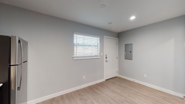 Photo - 4400 San Jacinto St Unidad 104