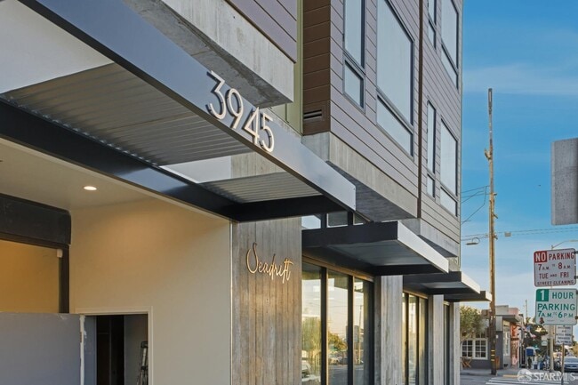 Photo - 3945 Judah St