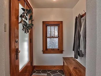 Photo - 509 E Washington St