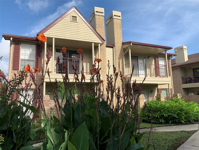 Building Photo - 2120 El Paseo St Unit 1702 Rental