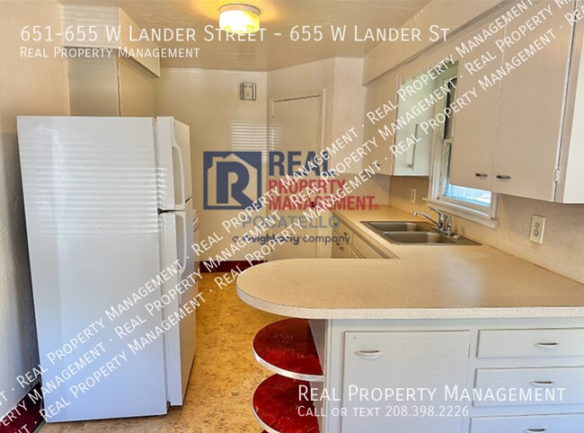 Photo - 1 bed 1 bath apartment Unidad 655 W Lander St