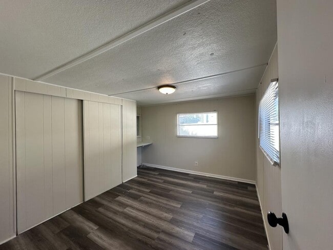 Photo - 5844 Sunshine Park Dr