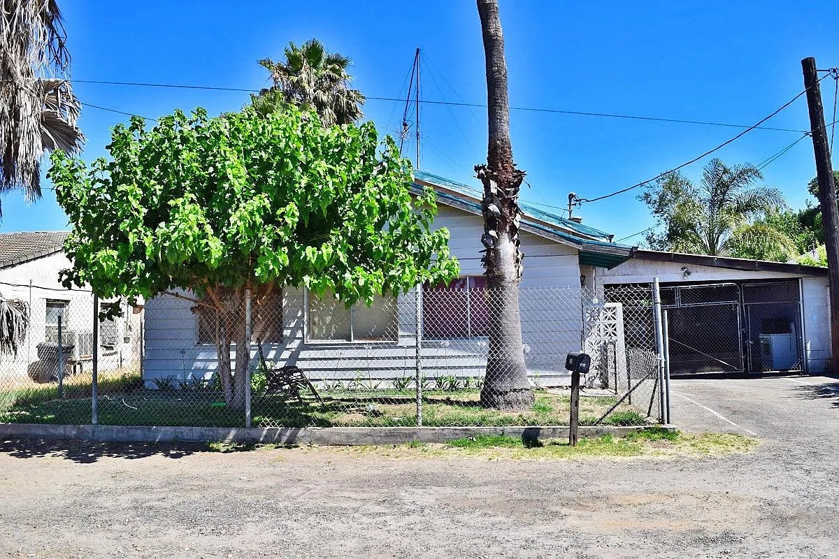 Photo - 849 Lombardo Ave