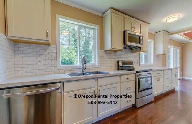 Photo - 2052 SE 181st Ave