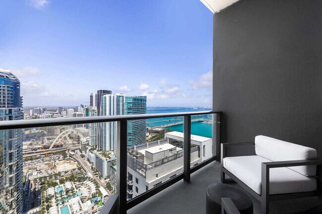 159 NE 6th St Unit SI FL51-ID1060838P