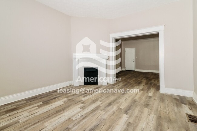 Photo - 3625 W Broadway